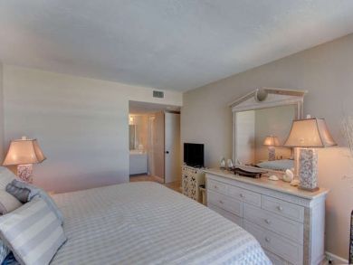 Marco Island Condo 918011