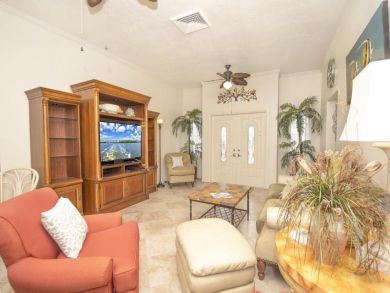 Perfect Family Home for Island Getaway!
