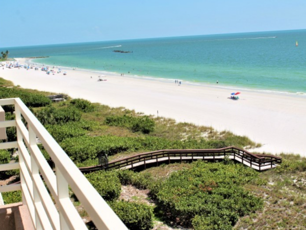 Marco Island Vacation Condo Two Bedrooms with Gulf Views