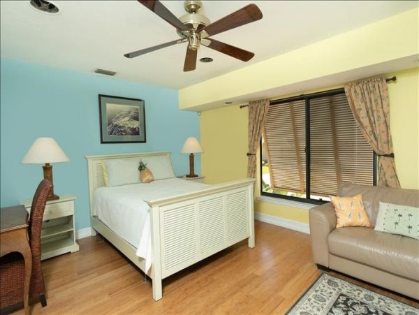 Marco Island 3 Bedroom Vacation Home Sleeps 9 Guests