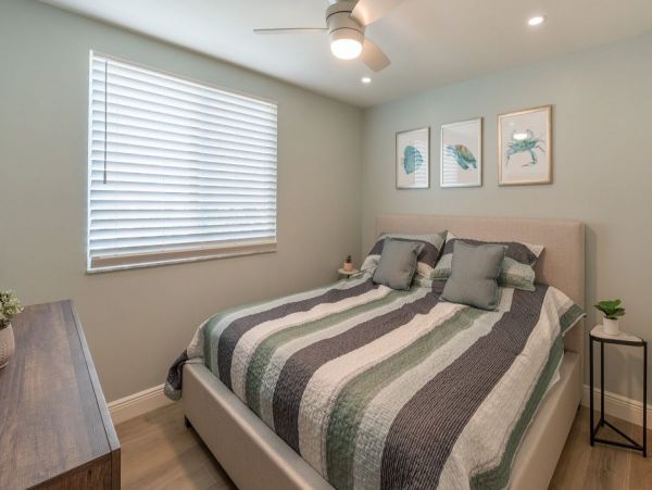 Marco Island Vacation Beach Condo Three Bedrooms Gulf Views