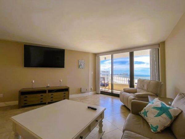 Marco Island Beachfront Two Bedroom Vacation Condo