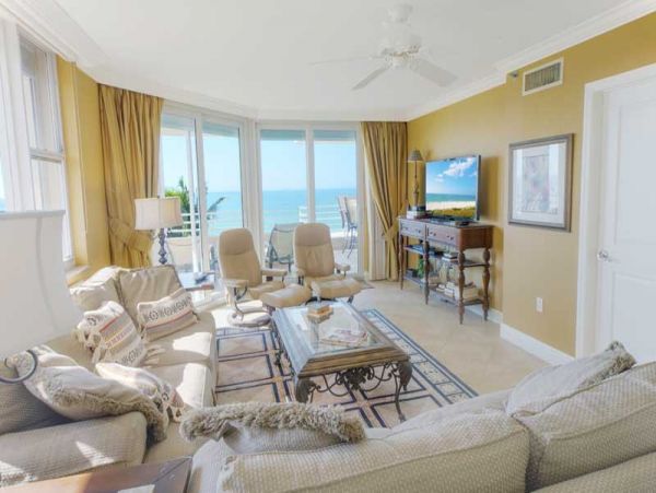 Marco Island Beachfront 3 Bedroom Condo Sleeps 7 Guests