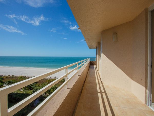 Marco Island Beachfront Condo