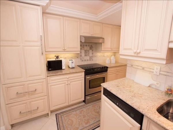 MARCO ISLAND 2 BEDROOM CONDO WITH VIEW