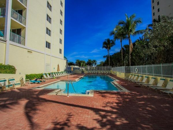 Marco Island Condo 918048