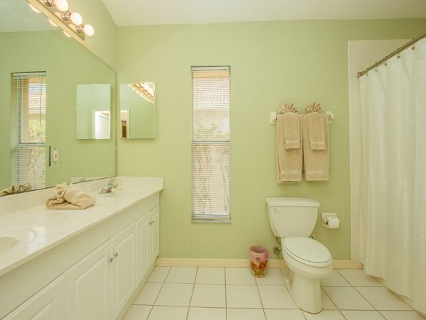 Walk to Beach Marco Island Vacation Home Three Bedrooms