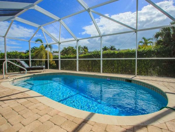 Walk to Beach Marco Island Vacation Home Three Bedrooms