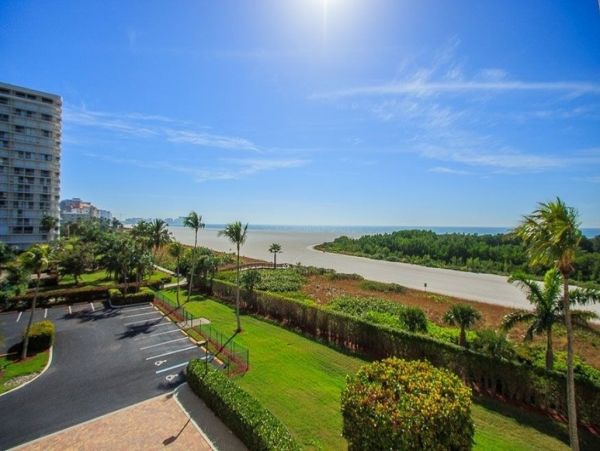 Marco Island 2 Bedroom Vacation Condo Sleeps 6 Guests
