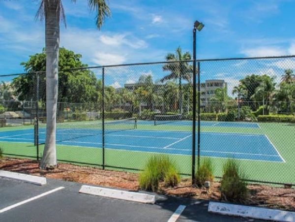 Full Ocean Views from this Lovely 2 Bedroom Condo