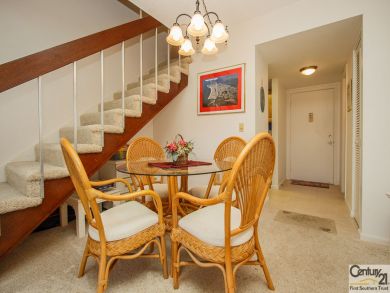 Marco Island Vacation Condo Sleeps Six Guests.