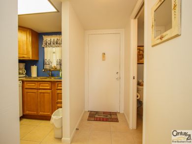 Marco Island Vacation Condo Sleeps Six Guests.