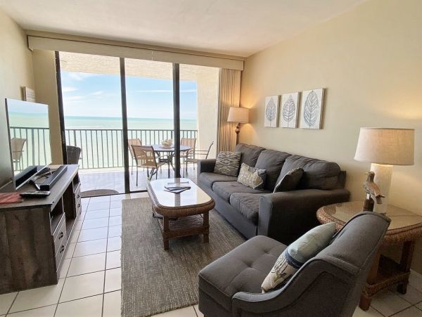 Beachfront Two Bedroom Marco Island Vacation Condo