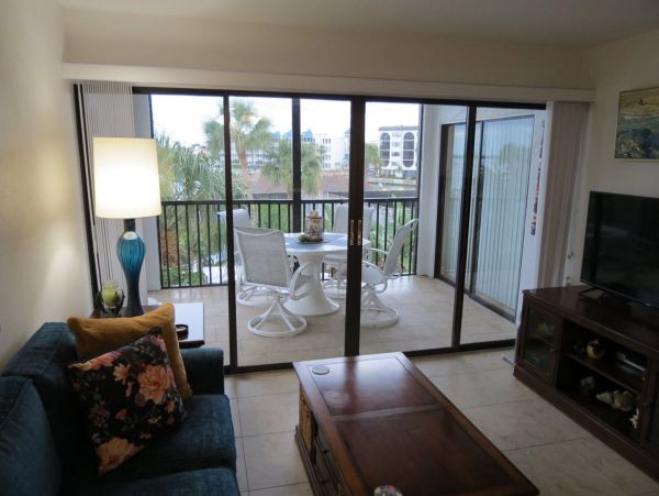 Marco Island Condo 918076