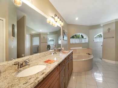 Cape Coral Home 918092 Cape Coral Home 918092