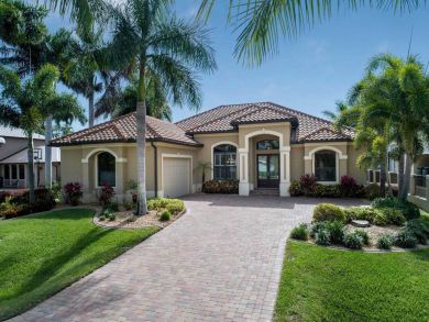 Canalside 4 Bedroom Vacation Home in Cape Coral Canalside 4 Bedroom Vacation Home in Cape Coral