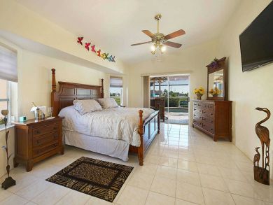 Cape Coral Home 918105