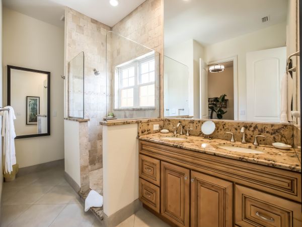 Luxury Holmes Beach Vacation Rental Six Bedrooms with Pool Beach