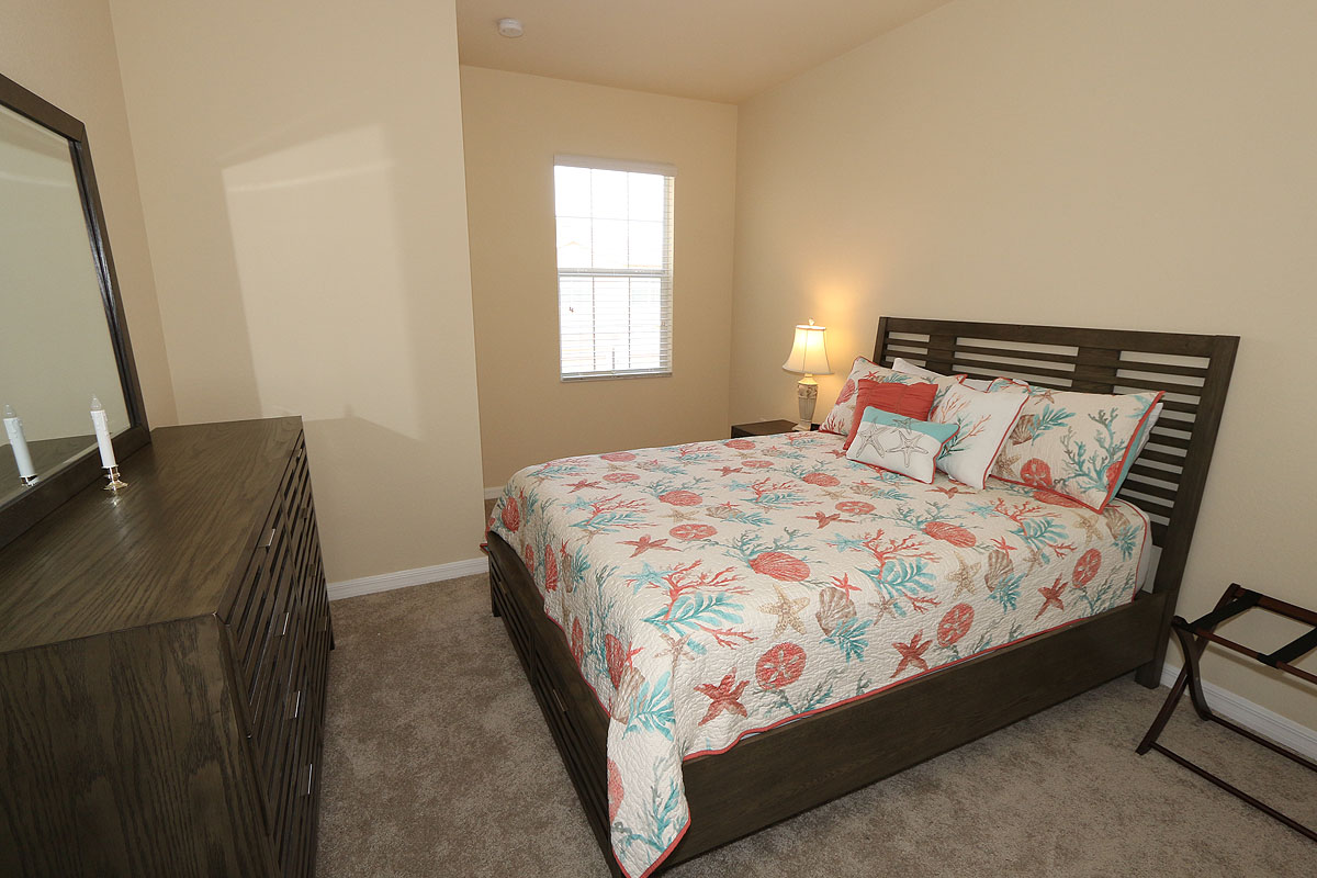 Fort Myers Vacation Home with Pool & Hot Tub 3 Bedrooms