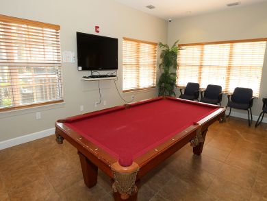 Fort Myers Vacation Home with Pool & Hot Tub 3 Bedrooms