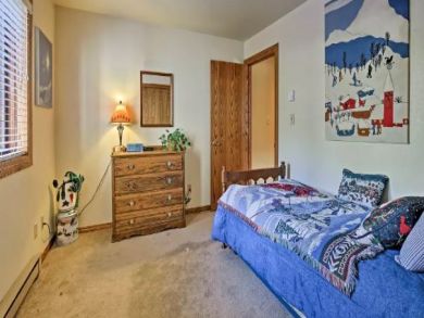 Avon Vacation Condo Sleeps Eight Guests.