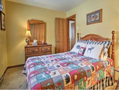 Avon Vacation Condo Sleeps Eight Guests.