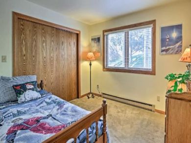 Avon Vacation Condo Sleeps Eight Guests.
