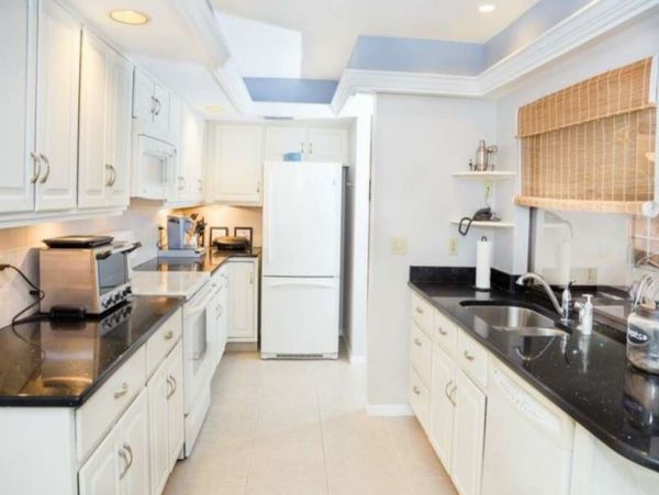 Fort Myers Three Bedroom Pool Vacation Home
