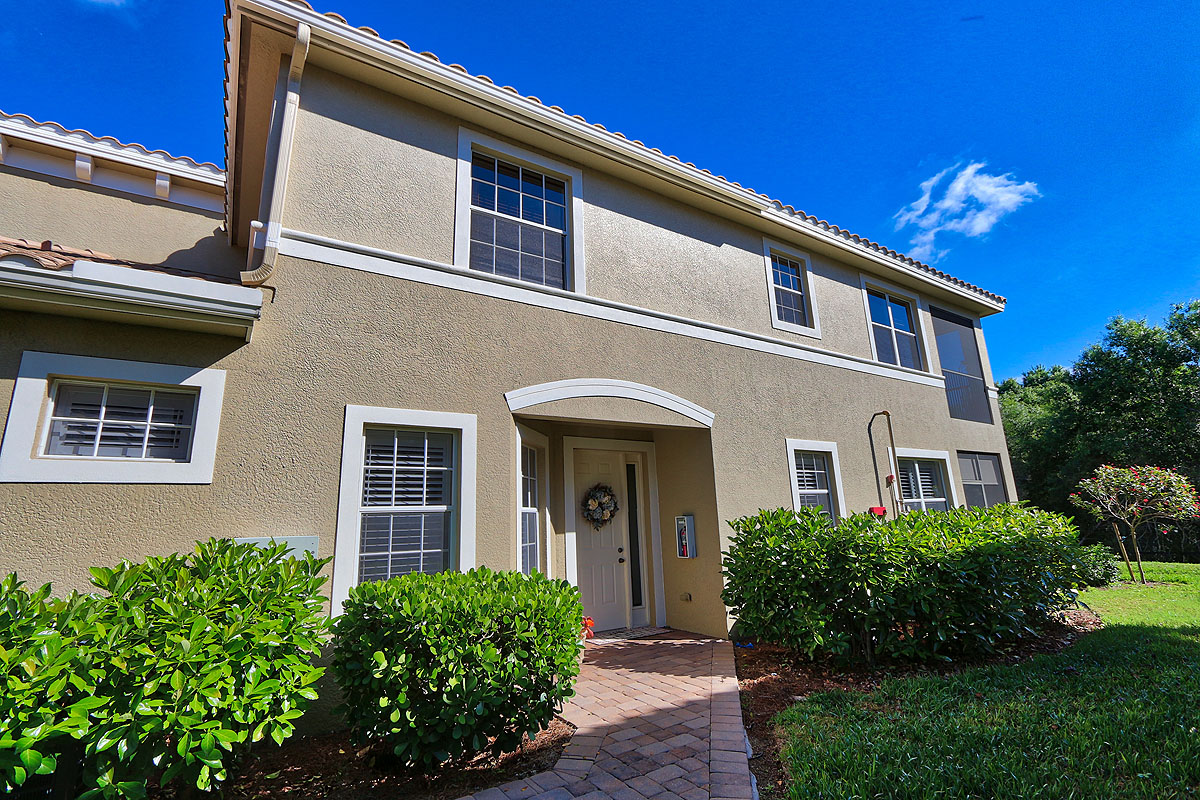 Fort Myers Condo 918182 Fort Myers Condo 918182