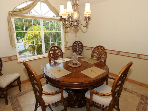 Lovely Waterfront Vacation Home in Fort Myers Beach