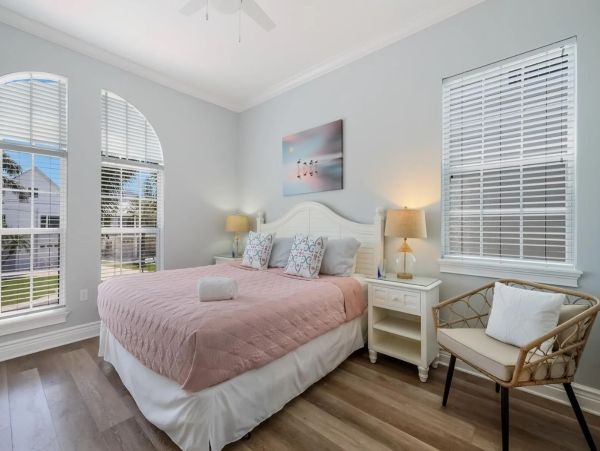Anna Maria Island Vacation Pool Home Sleeps Twelve Guests