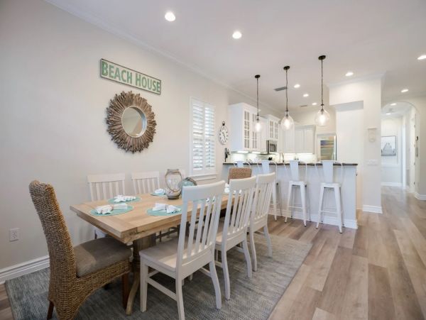 Anna Maria Island Vacation Pool Home Sleeps Twelve Guests