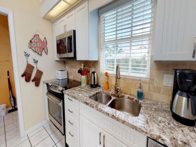 Anna Maria Island Holmes Beach Home 918203