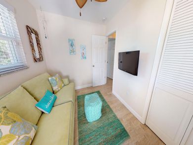 North end vacation villa with private pool steps to beach North end vacation villa with private pool steps to beach