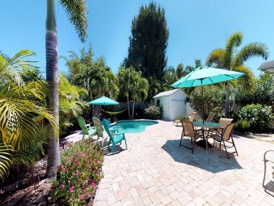 North end vacation villa with private pool steps to beach North end vacation villa with private pool steps to beach