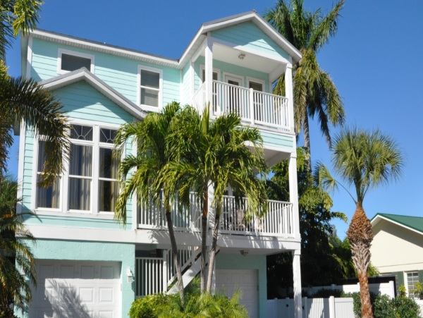 Holmes Beach Vacation Home Sleeps Eight.