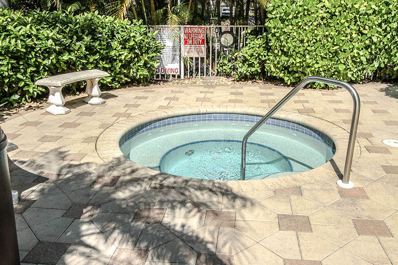 Naples Condo 918259