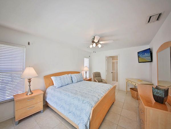 Marco Island Home 7 Guests