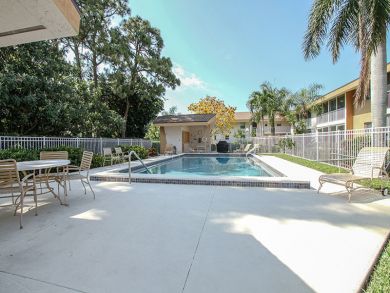 Naples Condo 918276