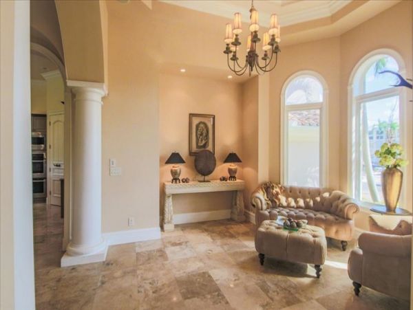 Luxury Naples Four Bedroom Vacation Home