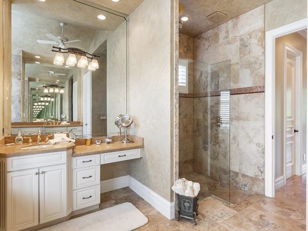 Luxury Naples Four Bedroom Vacation Home