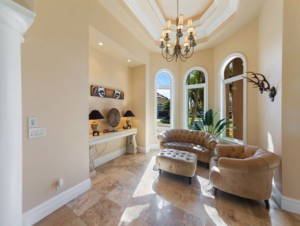 Luxury Naples Four Bedroom Vacation Home