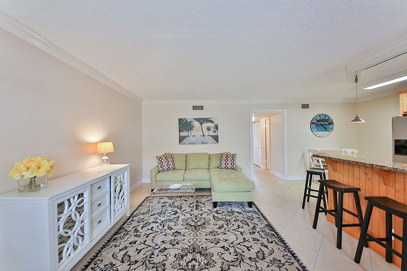 Naples Condo 918330