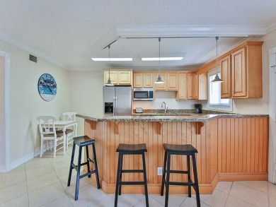 Naples Condo 918330