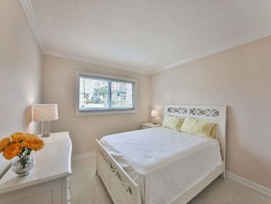 Naples Condo 918330