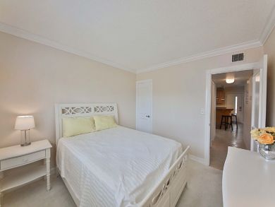 Naples Condo 918330