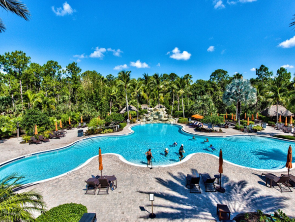 Lely Luxury 3 Bedroom Condo