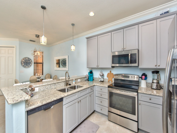 Lely Luxury 3 Bedroom Condo