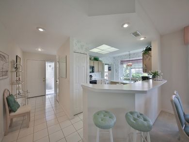 Naples Condo 918351