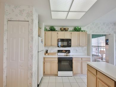 Naples Condo 918351